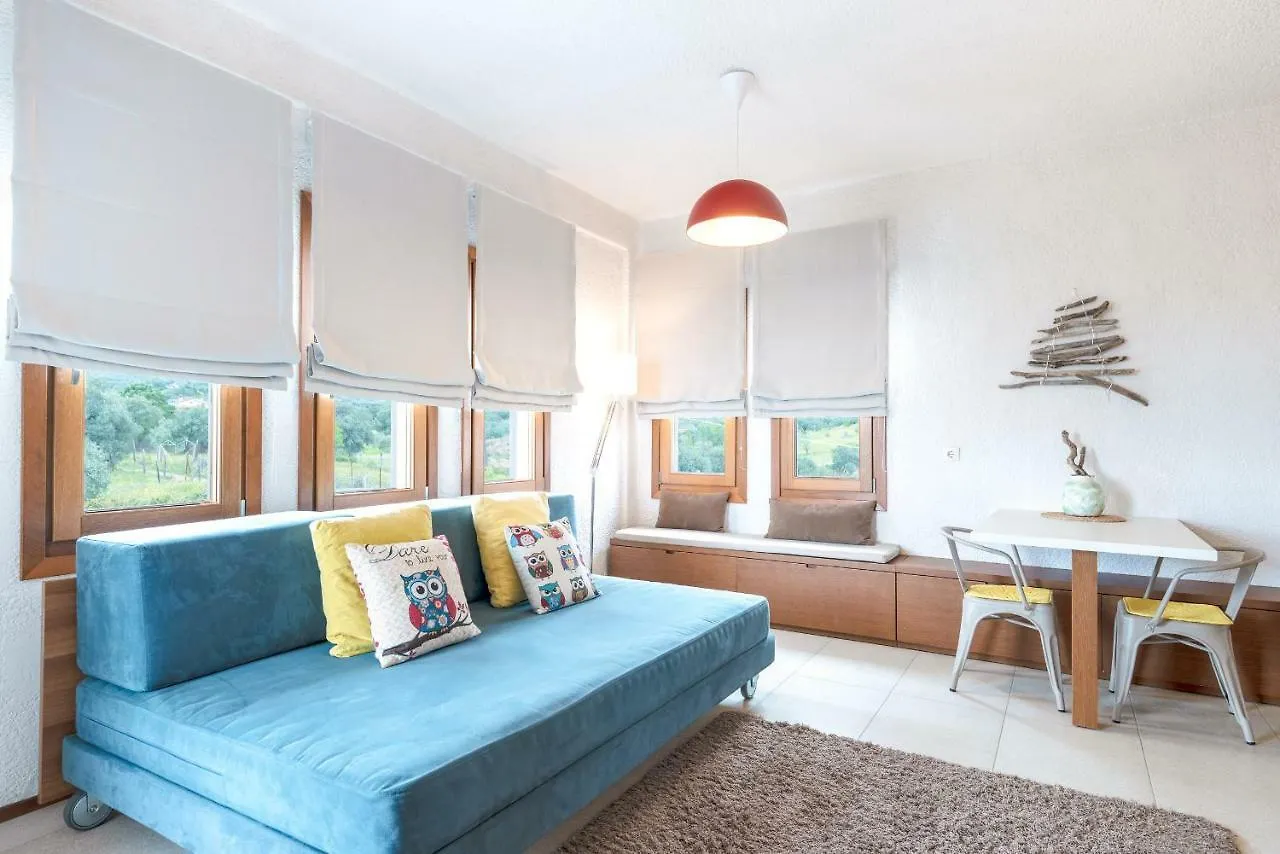 Villa Almira Luxury Apartments Uranúpoli Görögország