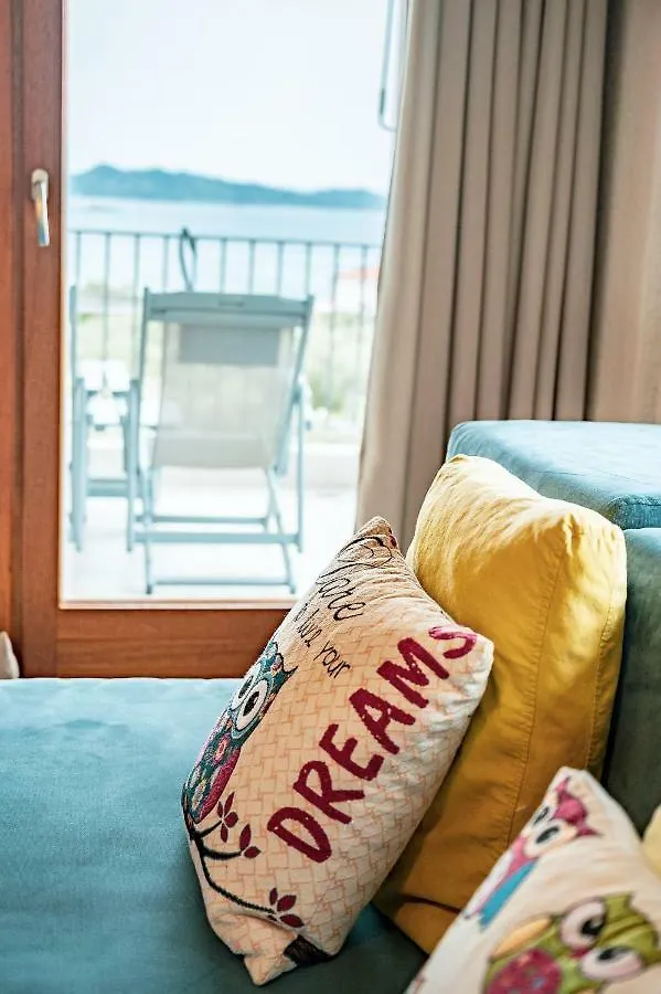Villa Almira Luxury Apartments Ouranoupoli