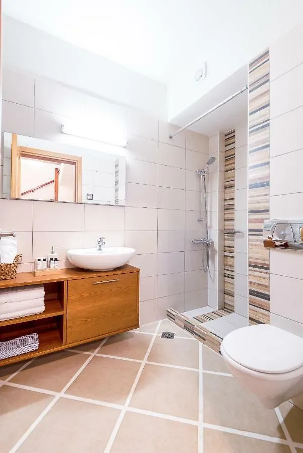 Villa Almira Luxury Apartments Uranúpoli