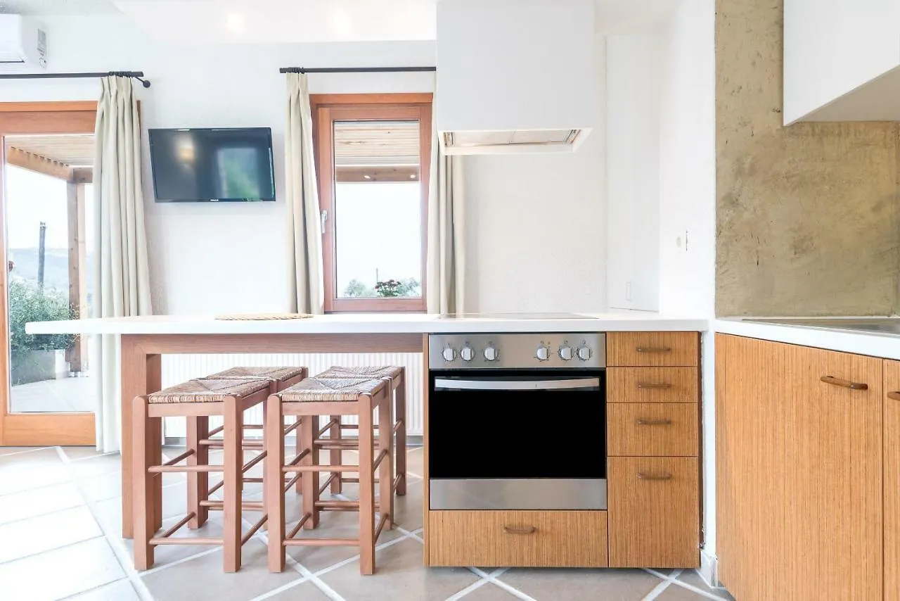 Villa Almira Luxury Apartments Uranúpoli