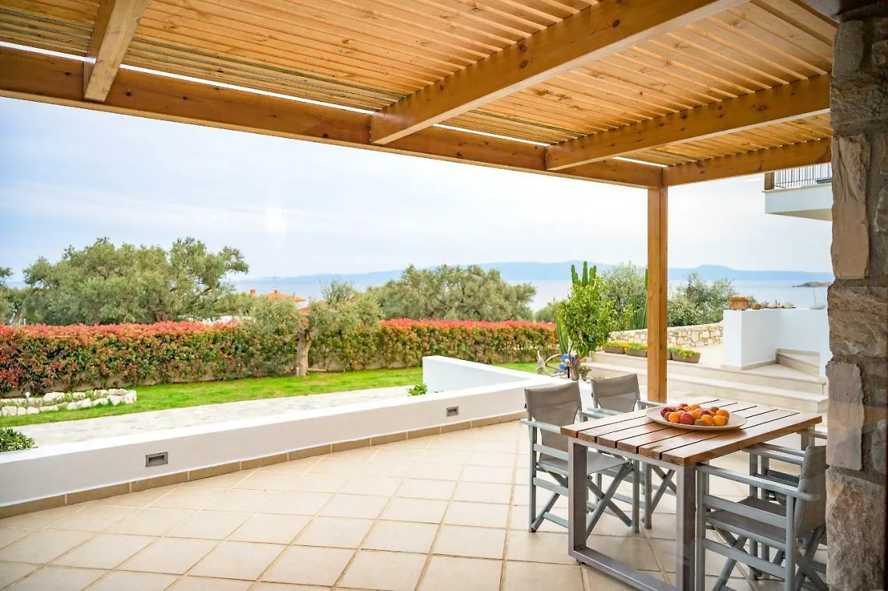 Villa Almira Luxury Apartments Uranúpoli