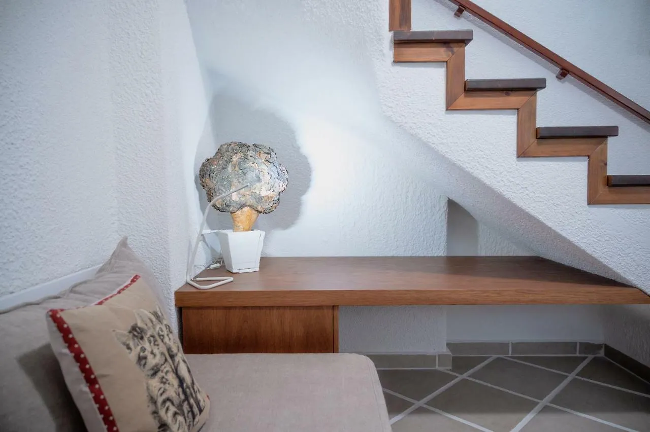 Villa Almira Luxury Apartments Uranúpoli Görögország